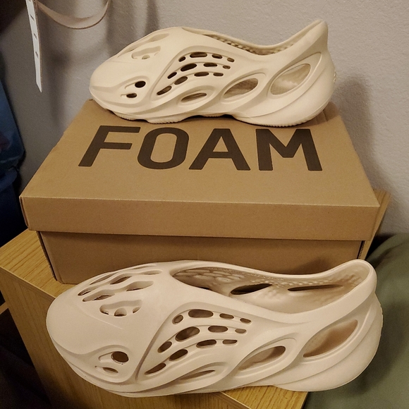yeezy foam runner poshmark